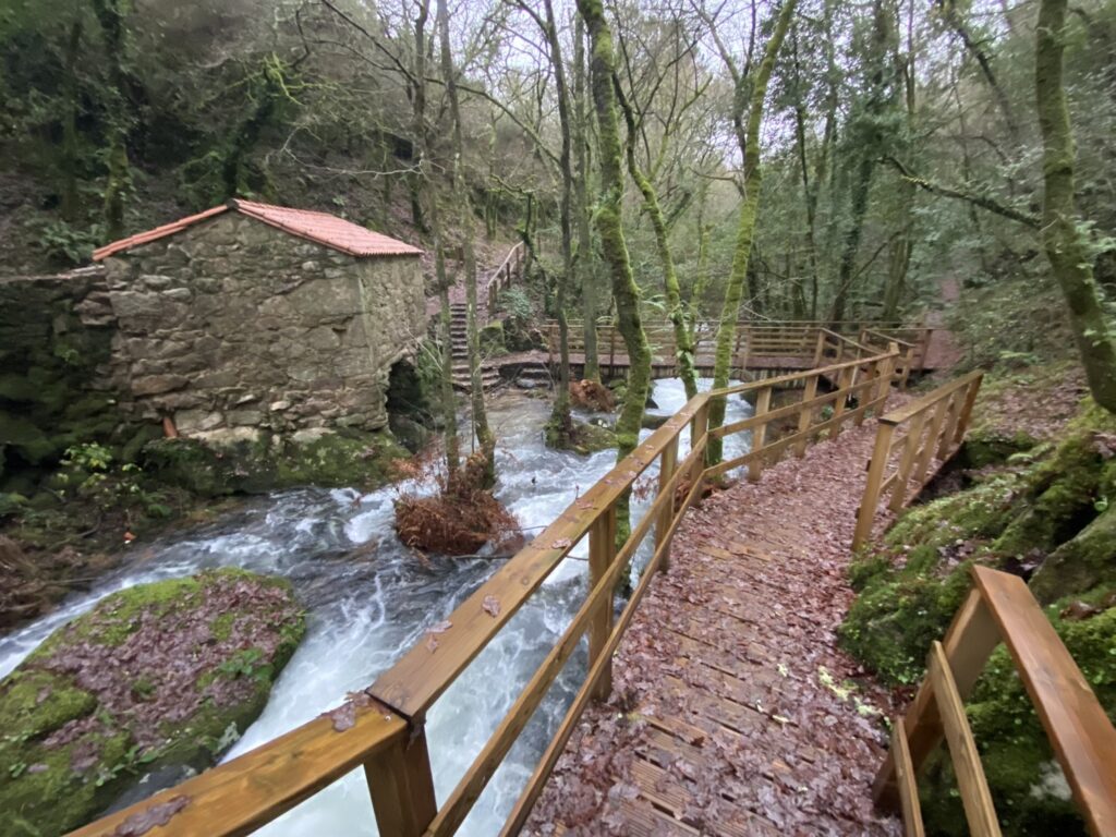 Cascada Raxoi Molinos Parafita Guíate Galicia