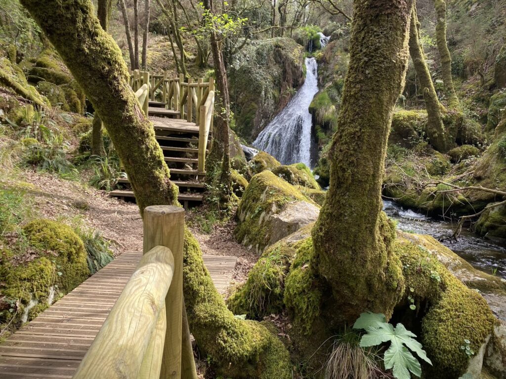 Cascada Raxoi Molinos Parafita Guíate Galicia