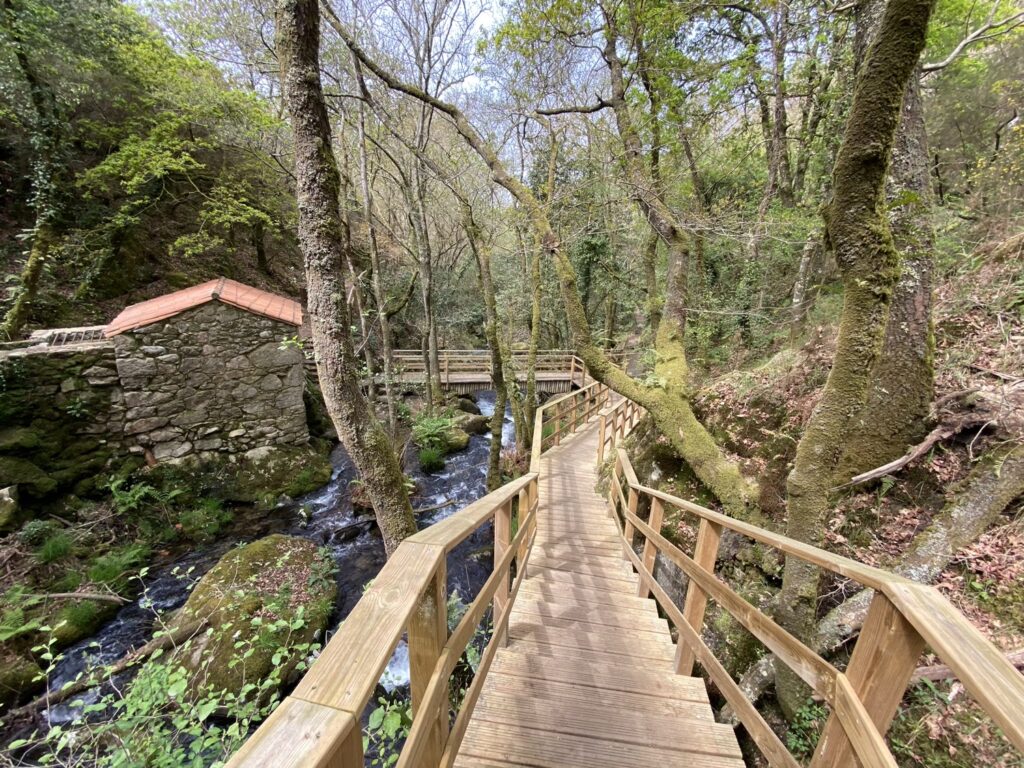 Cascada Raxoi Molinos Parafita Guíate Galicia