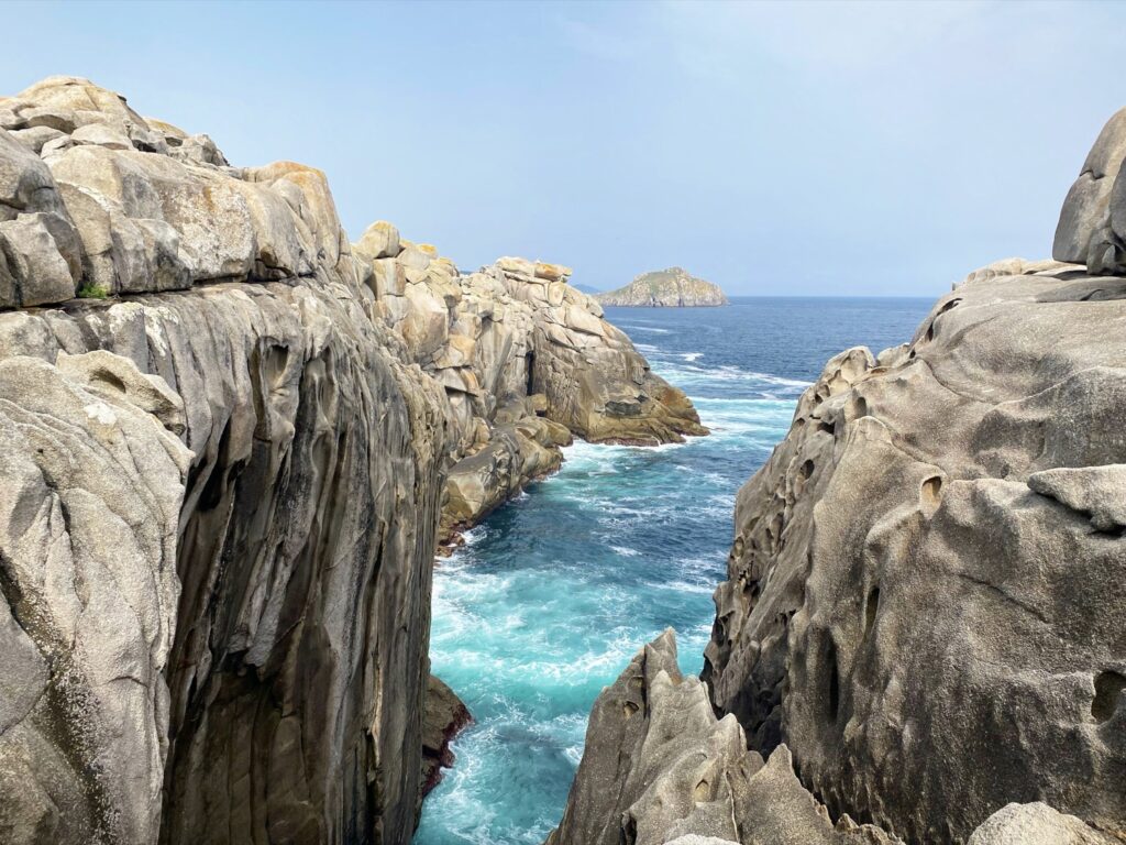 Acantilados de Papel, Xove Guíate Galicia
